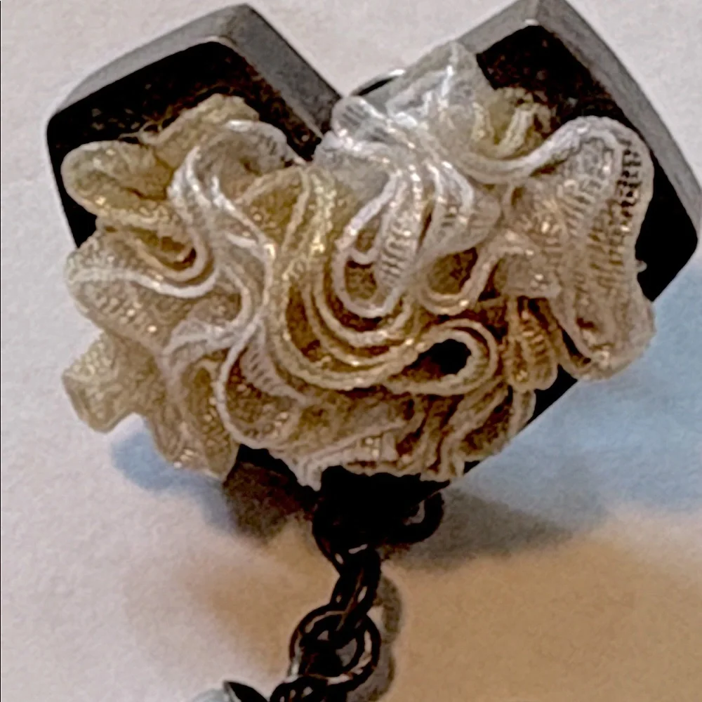 Hand made heart brooch by Japanese jewelry designer
